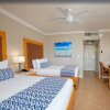 Отель Divi Little Bay Beach Resort, фото 11