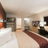 Отель Red Roof Inn Asheville - Biltmore West, фото 5