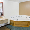 Отель MainStay Suites St. Robert - Fort Leonard Wood, фото 8