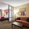 Отель Comfort Suites Kingsport, фото 27