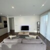 Отель Immaculate 2bed Apartment in London - City Views, фото 14