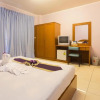 Отель Guesthouse Belvedere - Room for 2 Near Patong Beach, Wifi and Ac, фото 13