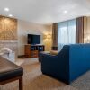 Отель Comfort Inn & Suites South Hill I-85 в Саут-Хилле