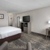 Отель Clarion Hotel & Convention Center Joliet, фото 6