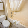 Отель Coratel Inn and Suites By Jasper Ocean Shores, фото 11