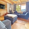 Отель A luxurious 12 person chalet with superb view., фото 3