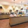 Отель La Quinta Inn & Suites by Wyndham Woodway - Waco South, фото 30