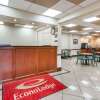 Отель Econo Lodge Downtown Louisville, фото 10