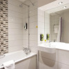 Отель Premier Inn Glasgow Braehead, фото 10