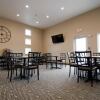 Отель Cornerstone Inn & Suites, фото 9