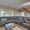 Отель Ellensburg Home w/ Mountain Views on 3 Acres!, фото 14
