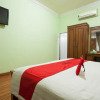 Отель Reddoorz Near Juanda Airport T2, фото 5