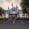 Отель Holiday Inn Express Tampa-Brandon, an IHG Hotel в Брендоне