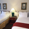 Отель Evergreen Inn and Suites, фото 17