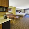Отель Holiday Inn Express And Suites Fort Wayne, an IHG Hotel, фото 25