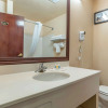 Отель Comfort Suites Airport, фото 8