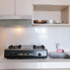 Отель Best Deal 2Br At Apartment Pinewood, фото 3