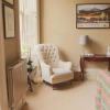 Отель JOIVY Stylish Heart of Edinburgh Gem, фото 2