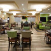 Отель Holiday Inn Express & Suites Davenport, an IHG Hotel, фото 4