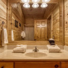 Отель Cub Path Lodge - Luxurious 5/5 With Theatre Room And Mountain Views! 5 Bedroom Cabin by RedAwning, фото 4