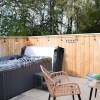 Отель Remarkable 2-bed Lodge in Morpeth With Hot Tub, фото 1