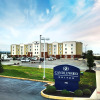 Отель Candlewood Suites York, an IHG Hotel, фото 1