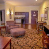 Отель Holiday Inn Express & Suites Houston North Intercontinental, an IHG Hotel, фото 11