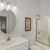 Отель South Floor Pet-friendly Duplex on Little Lagoon, фото 5