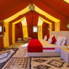 Отель Orient Desert Camp, фото 1