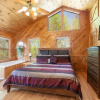 Отель Mountain View Holy Smoky Cabin by RedAwning, фото 10