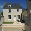 Отель Luxury Holiday Home with Lawn in Beaumont-En-Véron Near Chinon, фото 1