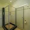 Отель Room in Villa - Zambezi Family Lodge - Lion Room, фото 6
