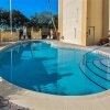 Отель La Quinta Inn & Suites by Wyndham West Palm Beach Airport, фото 13