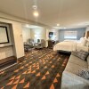 Отель Comfort Inn & Suites Downtown, фото 16