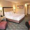 Отель La Quinta Inn & Suites by Wyndham White Plains - Elmsford, фото 8