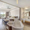 Отель TravelSmart at Royalton St. Lucia Exclusive for WVO Members, Gros Islet, Saint Lucia, фото 34