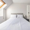 Отель Stunning 5 Bedroom Large Apartment With Parking, фото 4