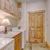 Отель Mountain Thunder Lodge 3 Bedroom Vacation Rental in Breckenridge With Access to a Hot Tub Just Two B, фото 13