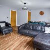 Отель Immaculate 3-bed House in Newcastle, фото 7