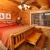 Отель Black Bear Hideaway - Five Bedroom Cabin, фото 6
