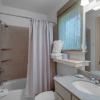 Отель Gulf Place Courtyard 13 Henry Court, фото 9
