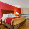 Отель Econo Lodge Inn & Suites, фото 46