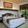Отель ZEN Rooms Seminyak Taman Petitenget, фото 3
