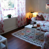 Отель Charm of Qualicum Bed and Breakfast, фото 5