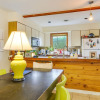 Отель Colorful East Stroudsburg Townhome - Pets Welcome!, фото 12