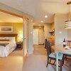 Отель Kingfisher Oceanside Resort and Spa на Острове Денман