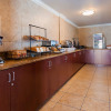 Отель Lompoc Valley Inn & Suites, фото 22