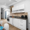 Отель NEW Modern 3BR 3BA Private Pool Centrallylocated, фото 7
