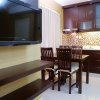 Отель Cosmo Terrace Apartment with Direct Access to Thamrin City Mall, фото 4
