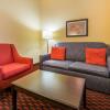 Отель Comfort Suites Altoona, фото 7